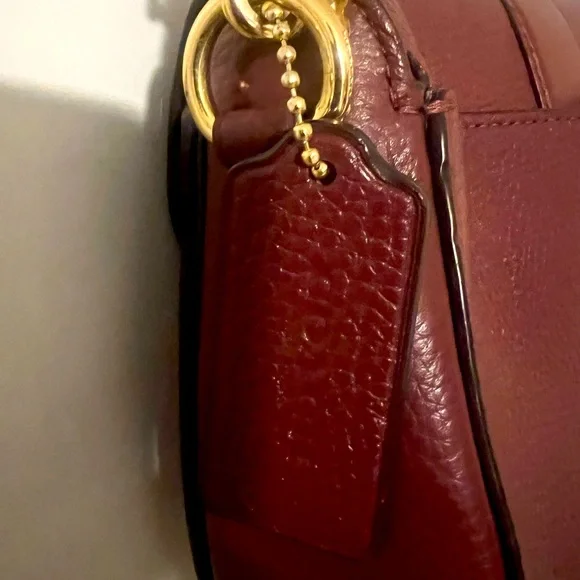 Coach Georgie Saddle Gold/Cherry Multi Colorblock Flap Crossbody - Picture 4 of 7